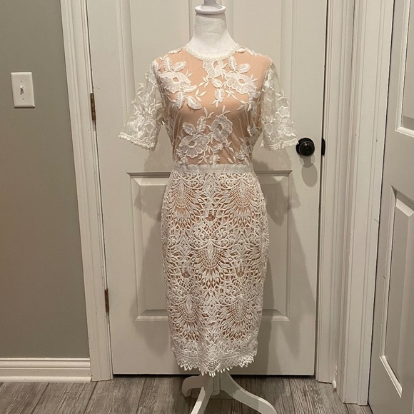 Lulu's Kayleigh White and Nude Lace Short Sleeve Midi Dress 16353 - Picture 5 of 16